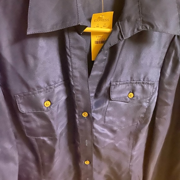 Women’s Express Button Down Shirt - Picture 8 of 10